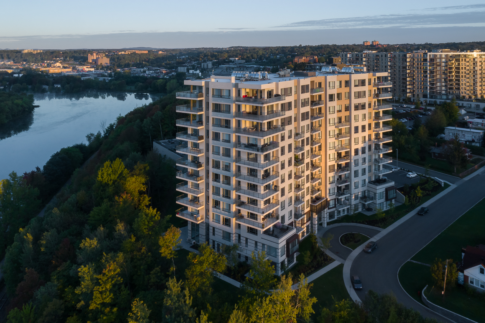 Urbano Sherbrooke